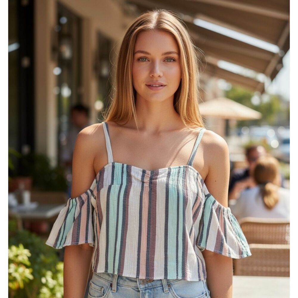 Angie NWT Striped Cold Shoulder Crop Top Size Medium M Boho Summer Blouse